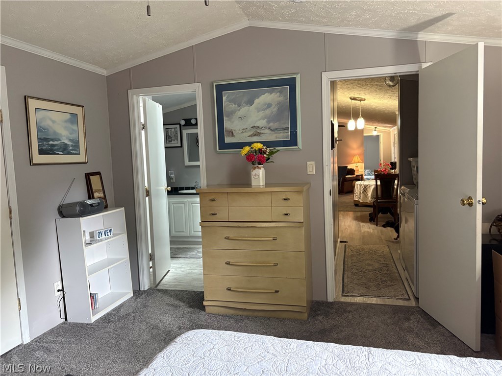 195 Spruce Lane Mentor OH 44060