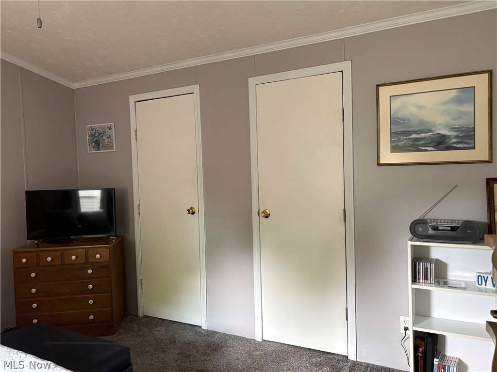 195 Spruce Lane Mentor OH 44060