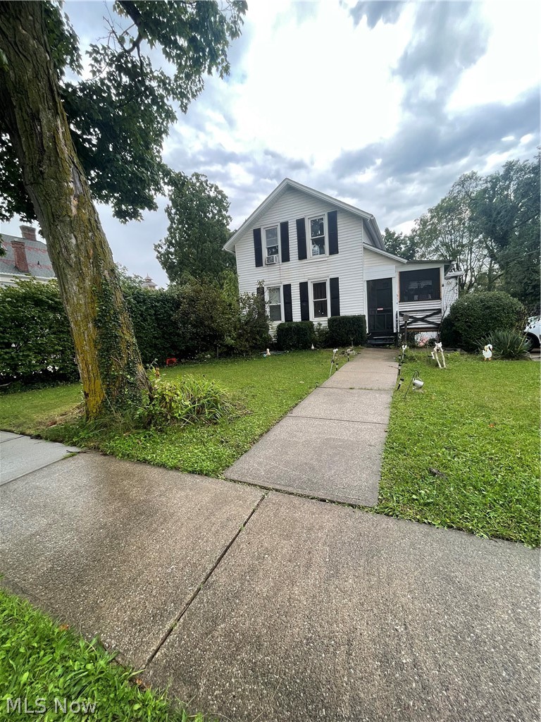514 W Liberty Street Medina OH 44256