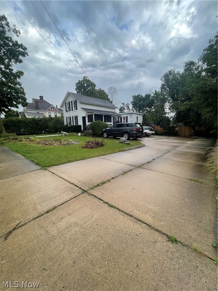 514 W Liberty Street Medina OH 44256