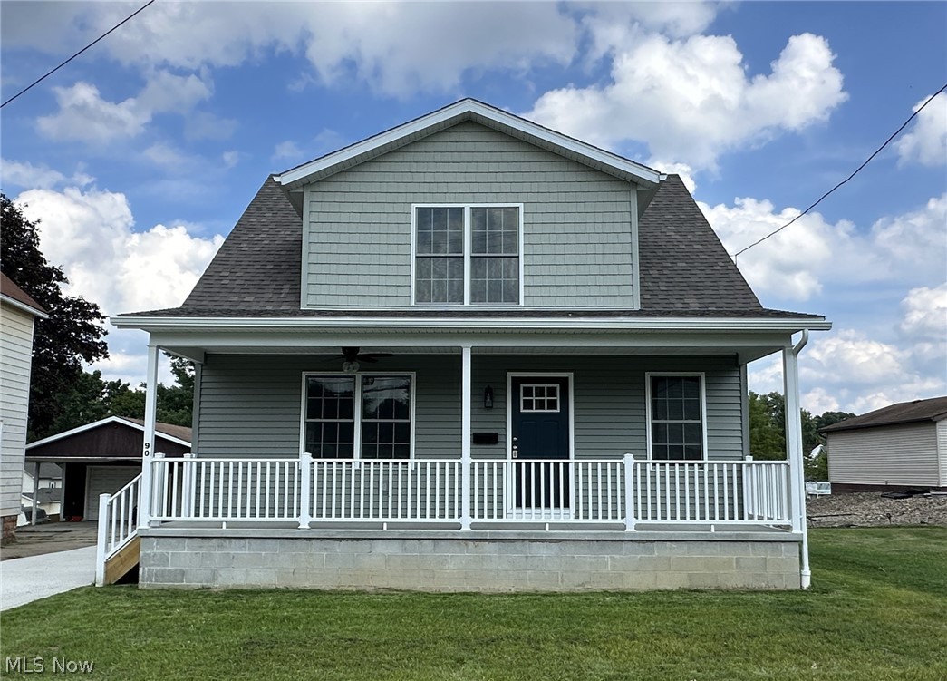 90 Center Street Struthers OH 44471