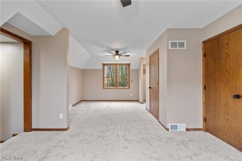 9466 Beryl Street NW Massillon OH 44646