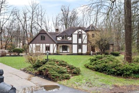9466 Beryl Street NW Massillon OH 44646
