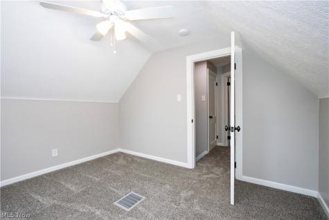 407 Oxford Avenue Akron OH 44310