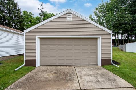 407 Oxford Avenue Akron OH 44310