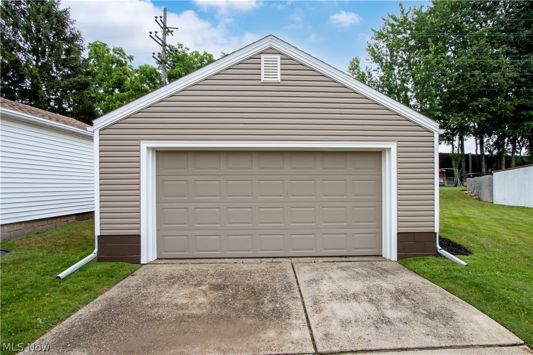407 Oxford Avenue Akron OH 44310