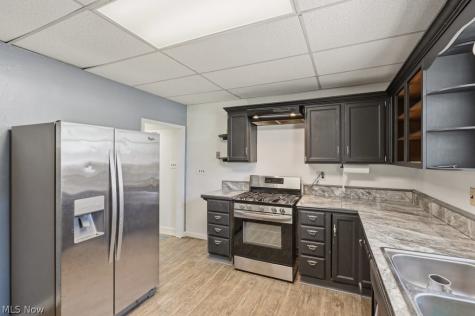 1712 E 300th Street Wickliffe OH 44092