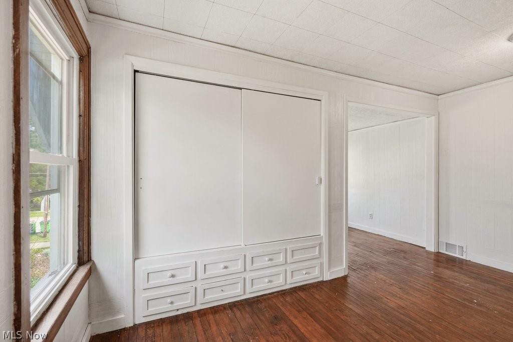 1712 E 300th Street Wickliffe OH 44092