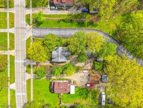 1712 E 300th Street Wickliffe OH 44092