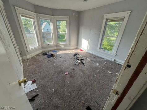 521 23 Street Lorain OH 44052
