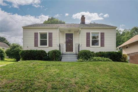 598 Morningview Avenue Akron OH 44305