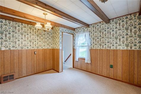 598 Morningview Avenue Akron OH 44305