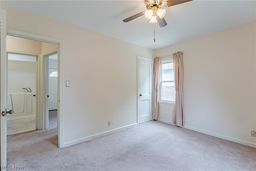 598 Morningview Avenue Akron OH 44305