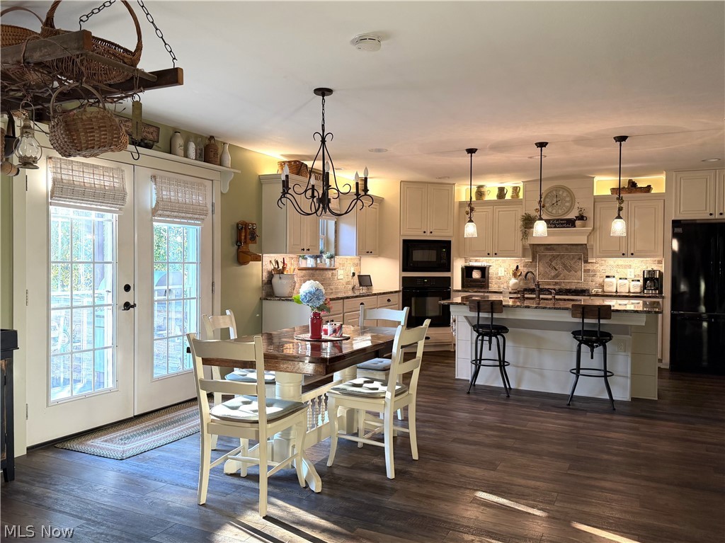 8533 Girdle Road Middlefield OH 44062