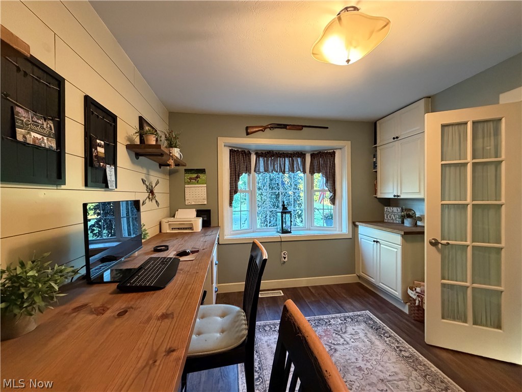 8533 Girdle Road Middlefield OH 44062