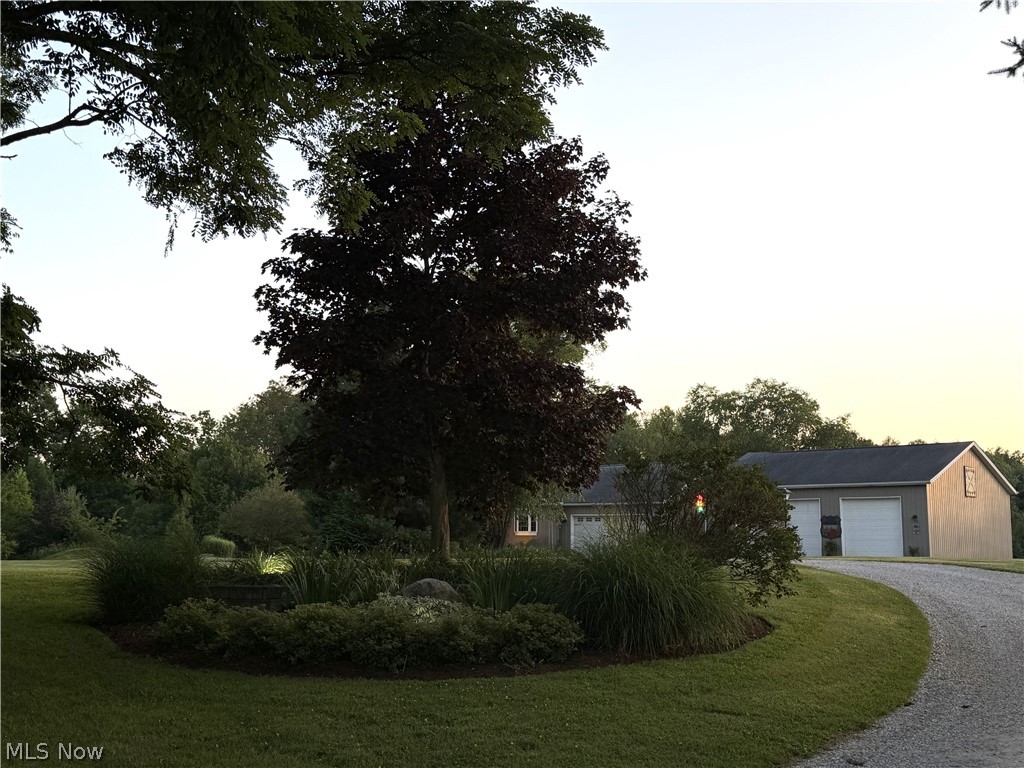 8533 Girdle Road Middlefield OH 44062