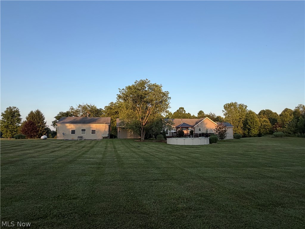 8533 Girdle Road Middlefield OH 44062