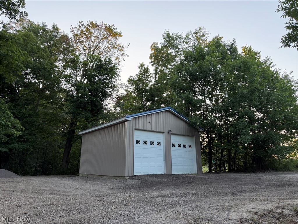 8533 Girdle Road Middlefield OH 44062
