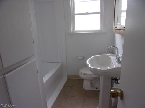 1486 Hammel Street Akron OH 44306