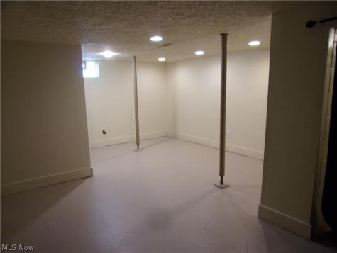 1486 Hammel Street Akron OH 44306
