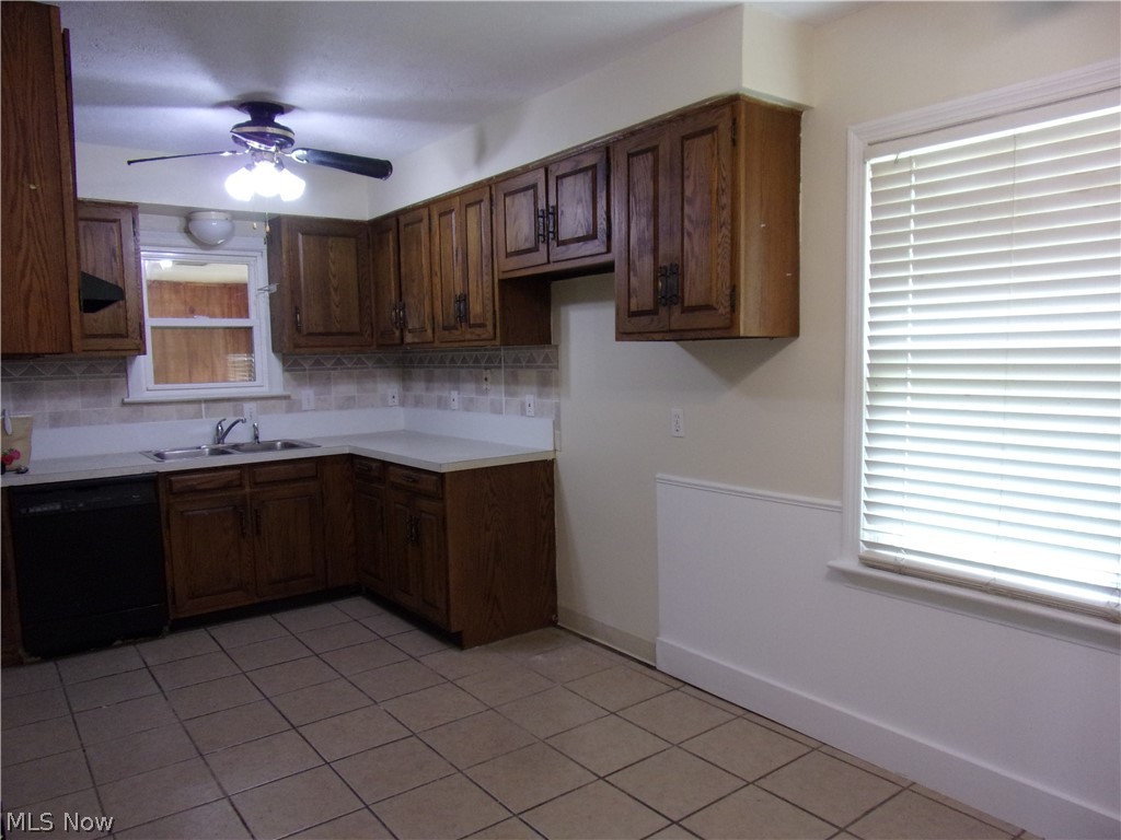 1486 Hammel Street Akron OH 44306
