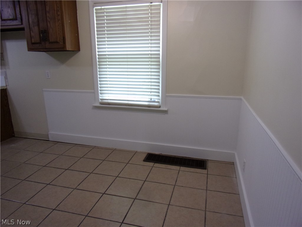 1486 Hammel Street Akron OH 44306