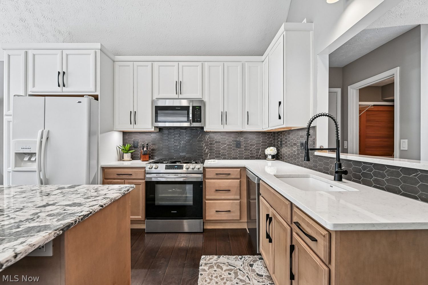 20672 Lunn Road Strongsville OH 44149