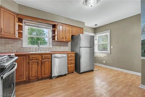 1417 Allendale Avenue Akron OH 44306