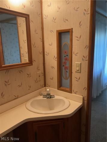 3812 Mahoning Road NE Canton OH 44705