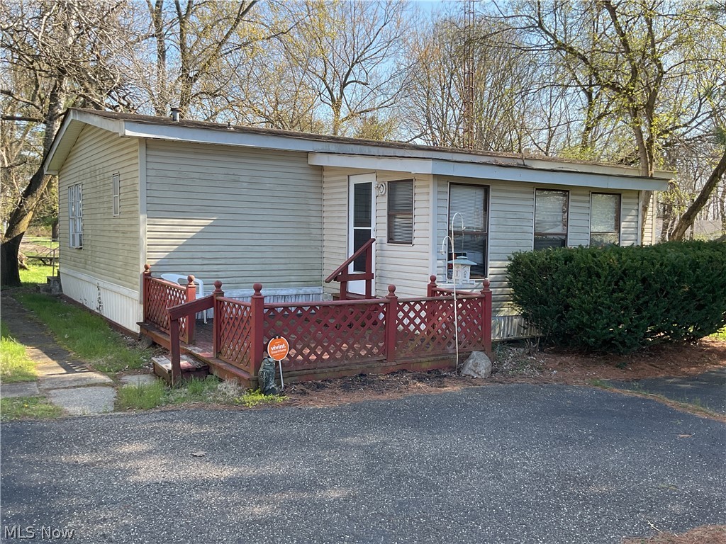 3812 Mahoning Road NE Canton OH 44705