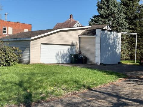 3812 Mahoning Road NE Canton OH 44705