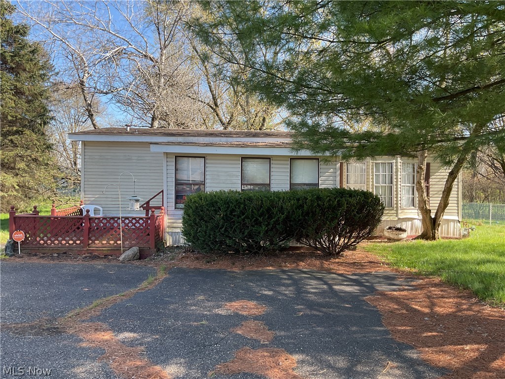 3812 Mahoning Road NE Canton OH 44705