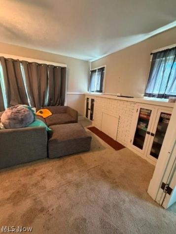3534 Fairmount Boulevard NE Canton OH 44705