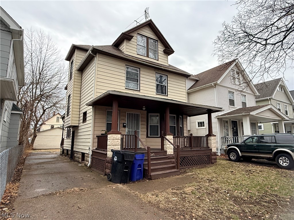 2045 W 89th Street Cleveland OH 44102