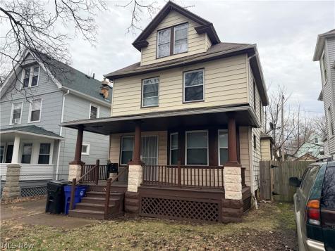 2045 W 89th Street Cleveland OH 44102