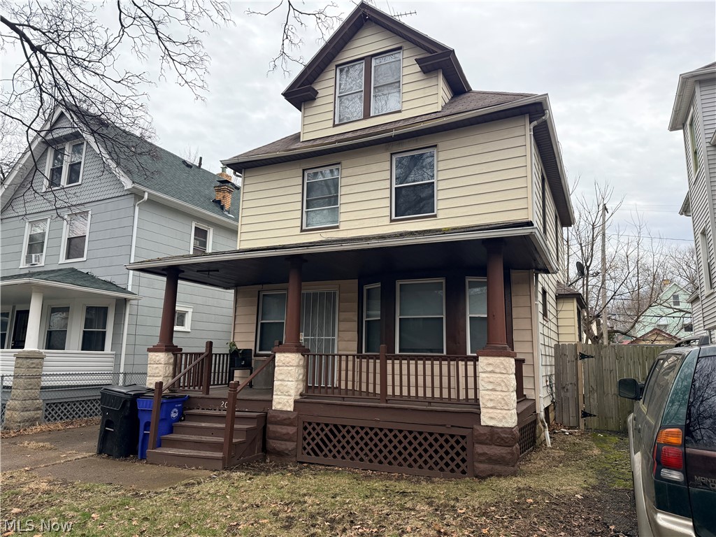 2045 W 89th Street Cleveland OH 44102