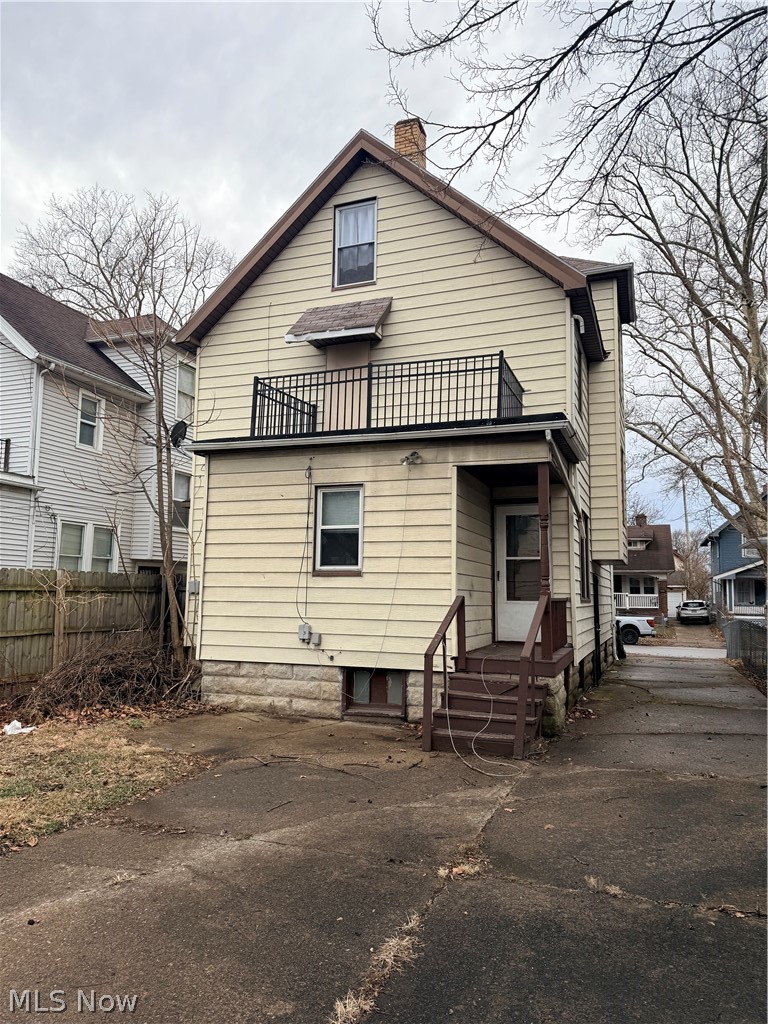 2045 W 89th Street Cleveland OH 44102