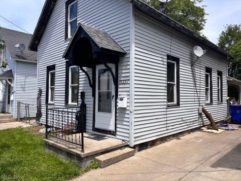 3237 W 30th Street Cleveland OH 44109
