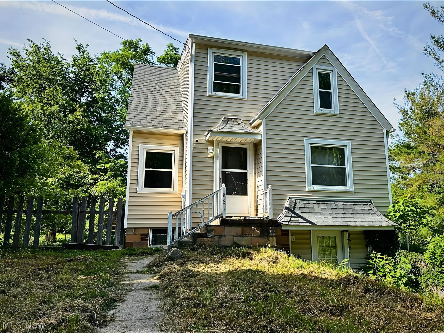 861 Tampa Avenue Akron OH 44314
