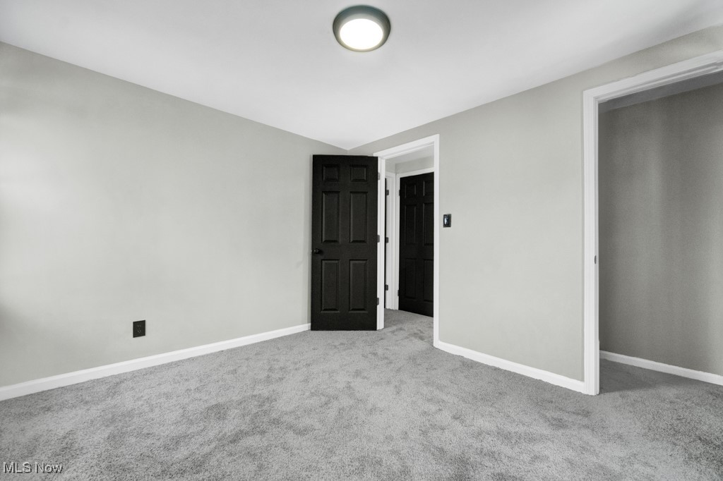 4754 Lawrence Avenue Garfield Heights OH 44125
