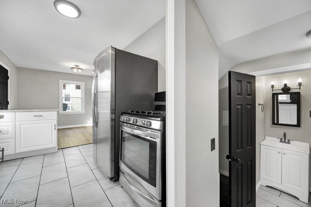 4754 Lawrence Avenue Garfield Heights OH 44125