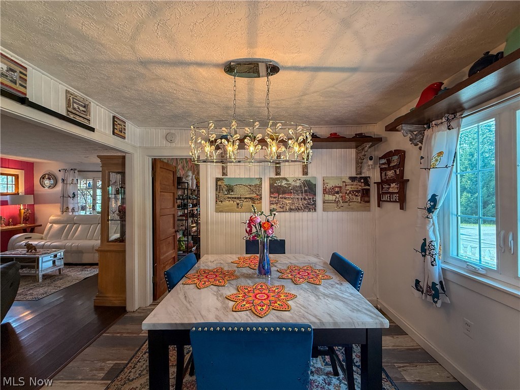 27 Bungalow Bay Boulevard Chippewa Lake OH 44215