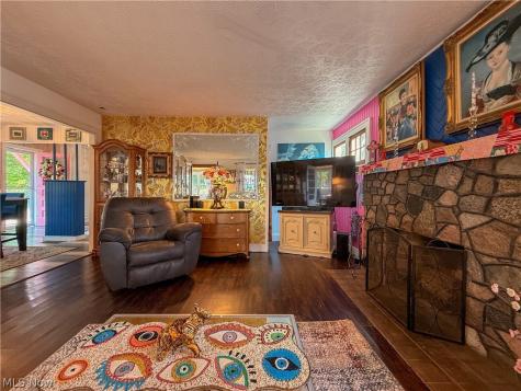 27 Bungalow Bay Boulevard Chippewa Lake OH 44215