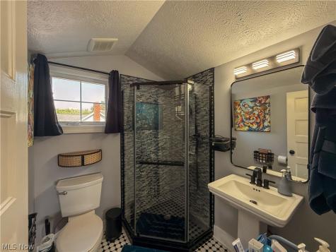 27 Bungalow Bay Boulevard Chippewa Lake OH 44215