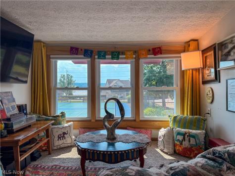 27 Bungalow Bay Boulevard Chippewa Lake OH 44215