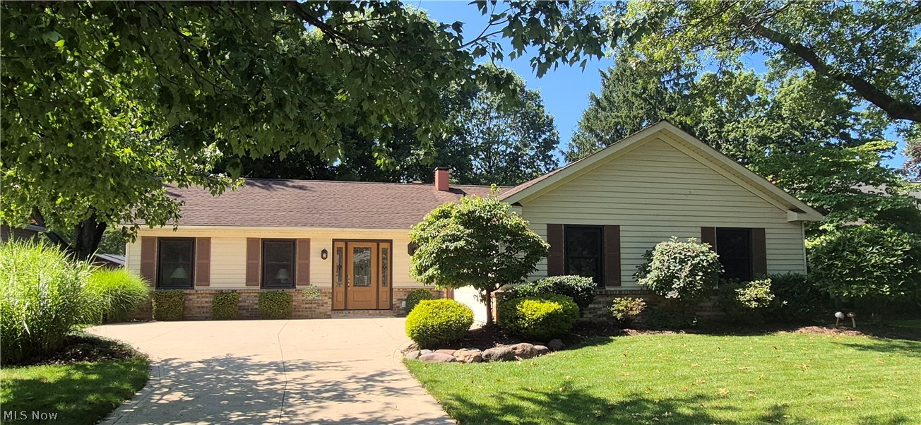 6224 Winding Creek Lane North Olmsted OH 44070