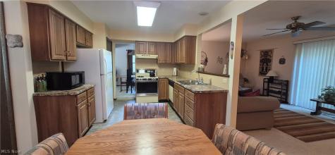 6224 Winding Creek Lane North Olmsted OH 44070