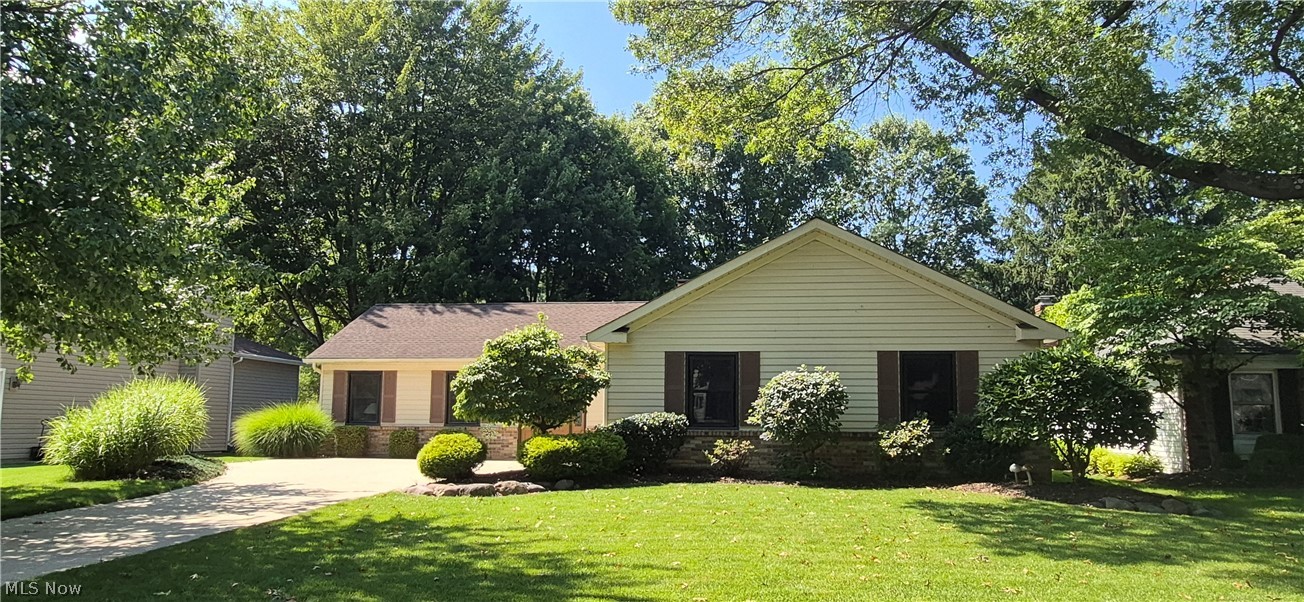 6224 Winding Creek Lane North Olmsted OH 44070