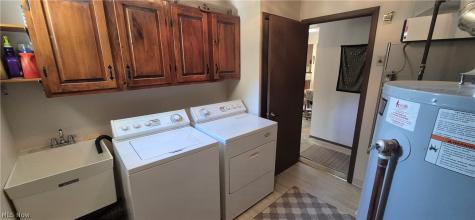 6224 Winding Creek Lane North Olmsted OH 44070