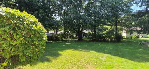 6224 Winding Creek Lane North Olmsted OH 44070